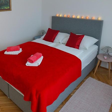 Apartment Jardin With Free Cowered Parking Zadar Exteriör bild