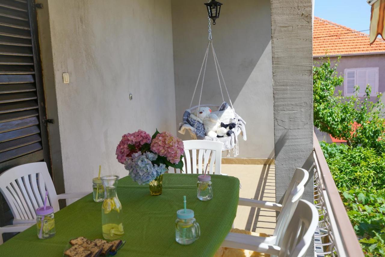 Apartment Jardin With Free Cowered Parking Zadar Exteriör bild