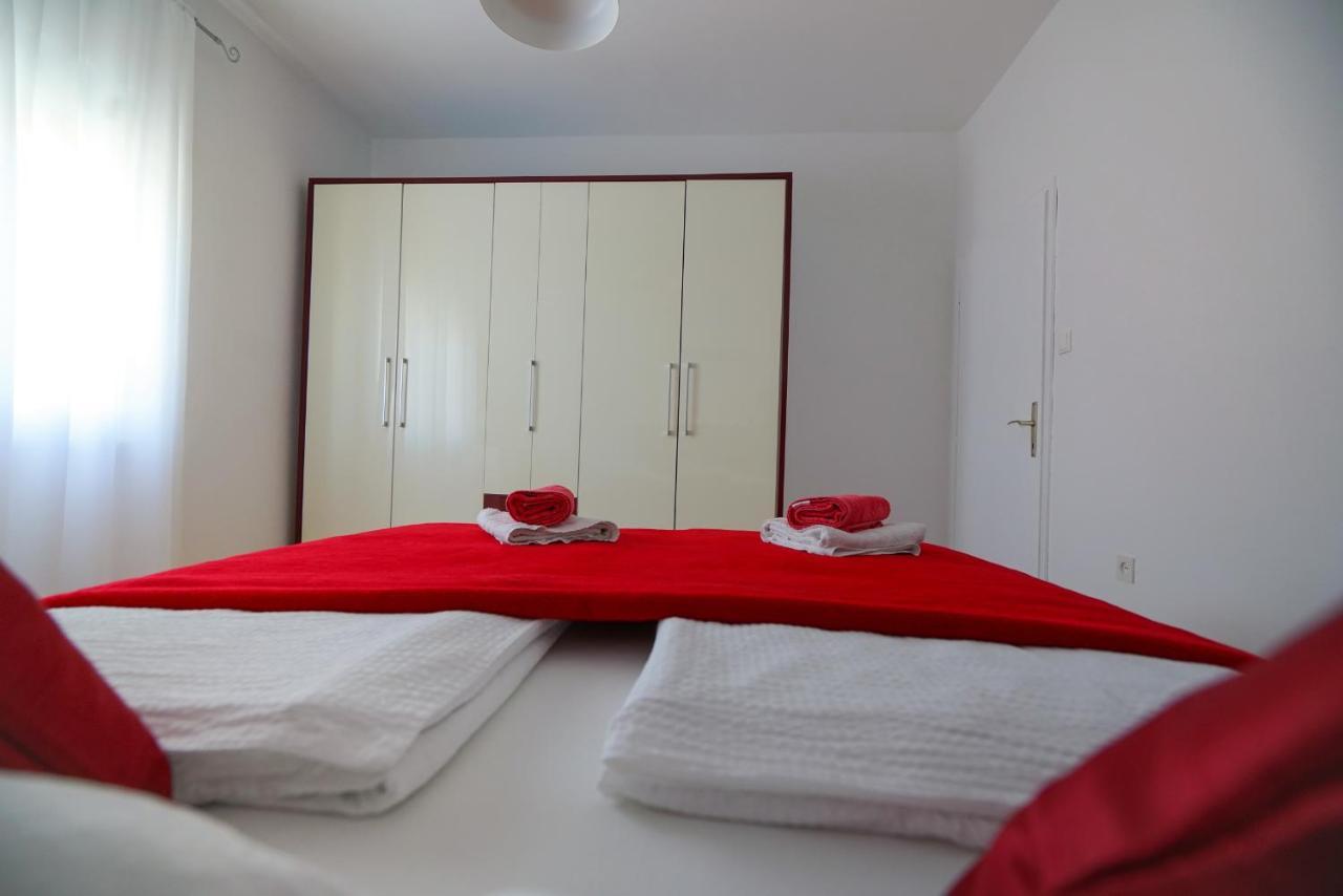 Apartment Jardin With Free Cowered Parking Zadar Exteriör bild